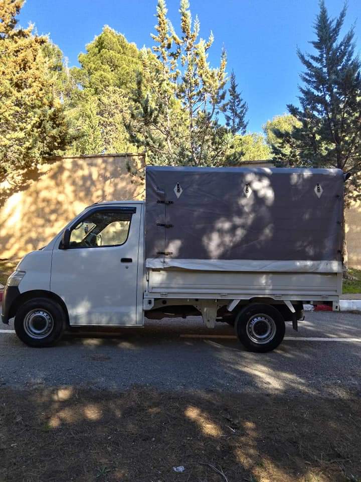 DAIHATSU GRAN MOVE