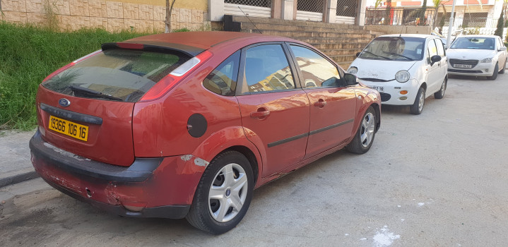 FORD FOCUS
