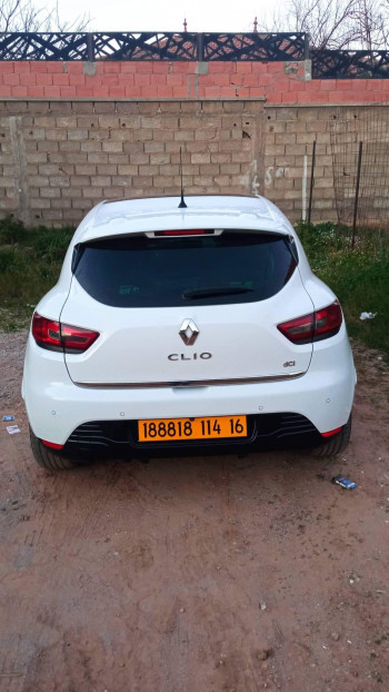 RENAULT CLIO IV