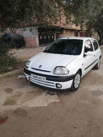 RENAULT CLIO II