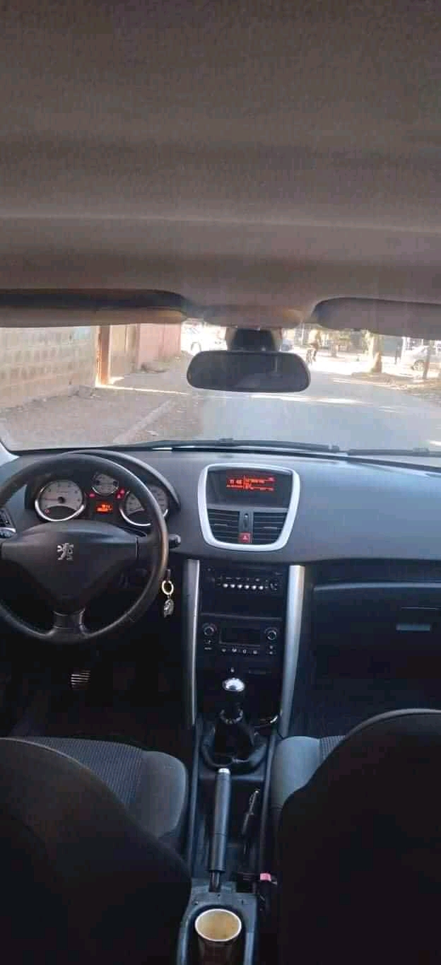 MERCEDES 220
