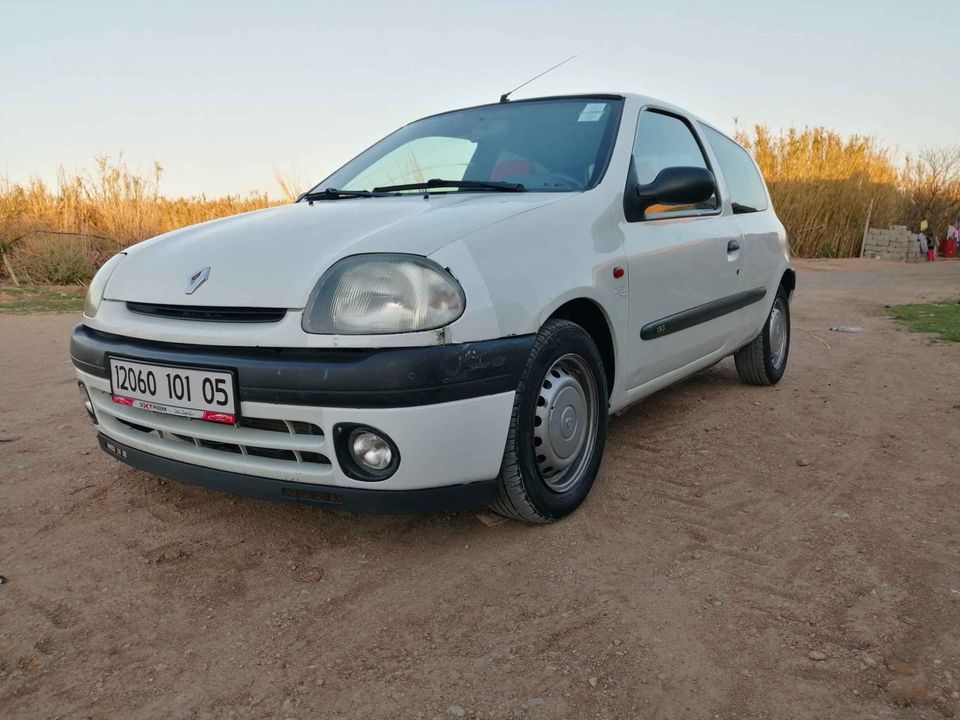 RENAULT CLIO II